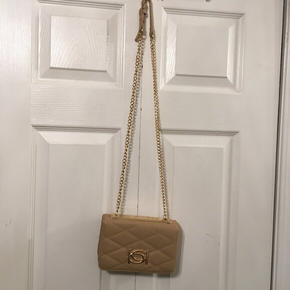 Bebe Gio Flap Tan Crossbody NWOT - Picture 2 of 12